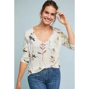 Anthropologie t.la Casual V Neck Top